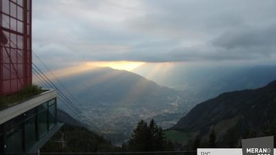 immagine della webcam nei dintorni di Marlengo: webcam Avelengo