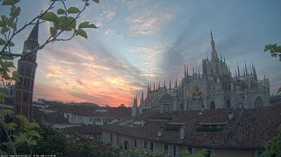 immagine della webcam nei dintorni di Milano Carrobbio: webcam Milano Duomo