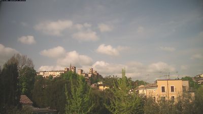 immagine della webcam nei dintorni di Monte San Pietro: webcam Castelvetro di Modena