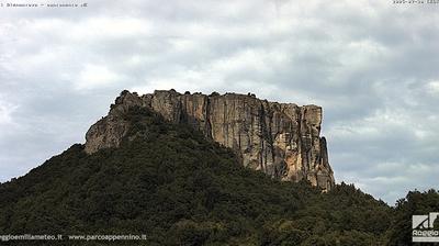 immagine della webcam nei dintorni di Fornovo di Taro: webcam Castelnovo ne' Monti