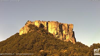 immagine della webcam nei dintorni di Carpineti: webcam Castelnovo ne' Monti