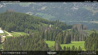 immagine della webcam nei dintorni di Nova Ponente: webcam Cavalese