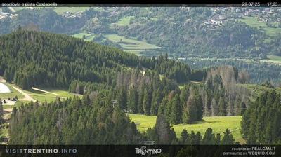immagine della webcam nei dintorni di Tesero: webcam Cavalese