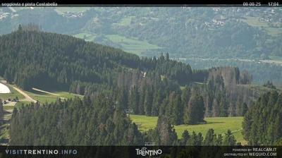 immagine della webcam nei dintorni di Ziano di Fiemme: webcam Alpe Cermis