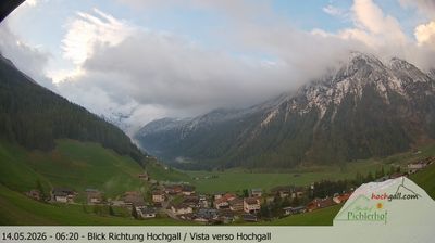 immagine della webcam nei dintorni di Selva dei Molini: webcam Riva di Tures