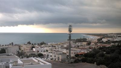 immagine della webcam nei dintorni di Baia Verde: webcam Torre Vado