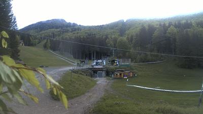 immagine della webcam nei dintorni di Montecreto: webcam Cimoncino