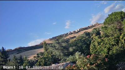 immagine della webcam nei dintorni di Petralia Sottana: webcam Petralia Soprana