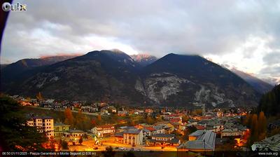 immagine della webcam nei dintorni di Sauze d'Oulx: webcam Oulx
