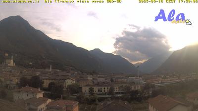 immagine della webcam nei dintorni di Ferrara di Monte Baldo: webcam Ala