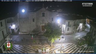 immagine della webcam nei dintorni di Roio del Sangro: webcam Rionero Sannitico