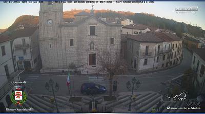 immagine della webcam nei dintorni di Monteroduni: webcam Rionero Sannitico