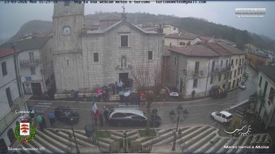 immagine della webcam nei dintorni di Monteroduni: webcam Rionero Sannitico