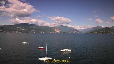 immagine della webcam nei dintorni di Maccagno con Pino e Veddasca: webcam Laveno-Mombello
