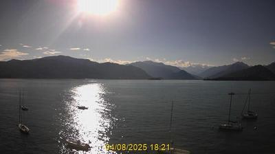 immagine della webcam nei dintorni di Aurano: webcam Laveno-Mombello
