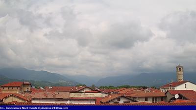 immagine della webcam nei dintorni di Caravino: webcam Salassa