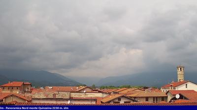 immagine della webcam nei dintorni di Vialfrè: webcam Salassa