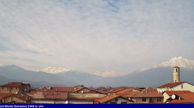 immagine della webcam nei dintorni di Vialfrè: webcam Salassa