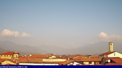 immagine della webcam nei dintorni di Rivarolo Canavese: webcam Salassa