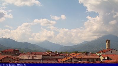 immagine della webcam nei dintorni di Rivarolo Canavese: webcam Salassa