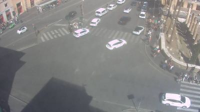 immagine della webcam nei dintorni di Aeroporto di Ciampino: webcam Roma Sant'Eustachio