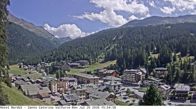 immagine della webcam nei dintorni di Ponte di Legno: webcam Plaghera