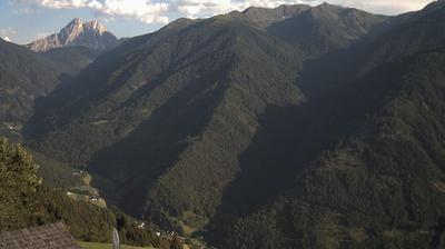 immagine della webcam nei dintorni di Selva dei Molini: webcam Luson
