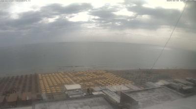 Preview delle webcam di Pesaro: Hotel Nettuno - Spiaggia di Ponente