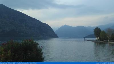 immagine della webcam nei dintorni di Collebeato: webcam Iseo
