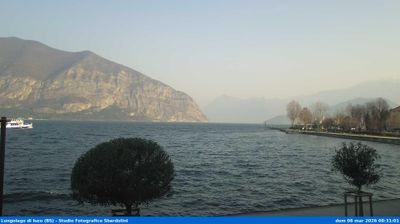 immagine della webcam nei dintorni di Cividate al Piano: webcam Iseo