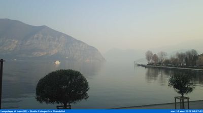 immagine della webcam nei dintorni di Cividate al Piano: webcam Iseo