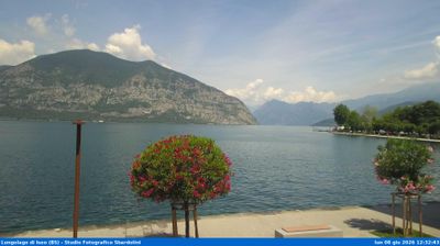 immagine della webcam nei dintorni di Cividate al Piano: webcam Iseo