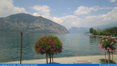 immagine della webcam nei dintorni di Sarnico: webcam Iseo