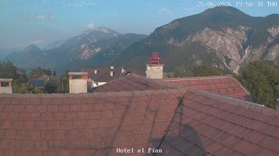 immagine della webcam nei dintorni di Luserna: webcam Centa San Nicolò