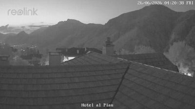immagine della webcam nei dintorni di Lavarone: webcam Centa San Nicolò