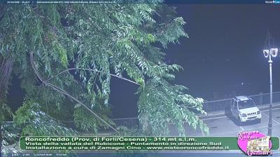 immagine della webcam nei dintorni di Perticara di Novafeltria: webcam Roncofreddo