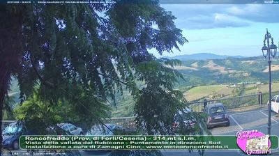 immagine della webcam nei dintorni di Carpegna: webcam Roncofreddo