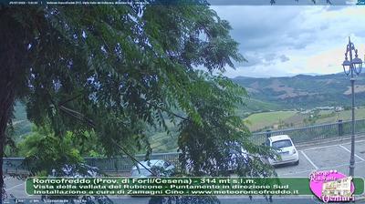 immagine della webcam nei dintorni di Frontino: webcam Roncofreddo