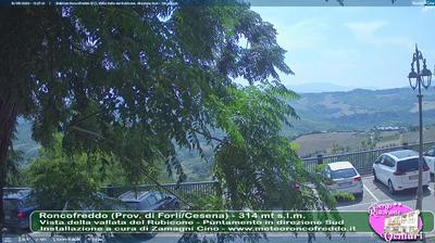 immagine della webcam nei dintorni di Macerata Feltria: webcam Roncofreddo