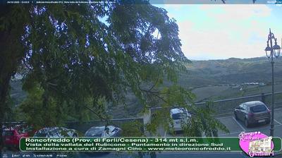 immagine della webcam nei dintorni di Carpegna: webcam Roncofreddo