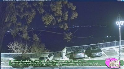 immagine della webcam nei dintorni di Verucchio: webcam Roncofreddo