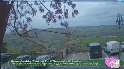 immagine della webcam nei dintorni di Monte Grimano Terme: webcam Roncofreddo