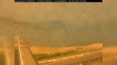 Preview delle webcam di Civitanova Marche: Civitanova - Beach