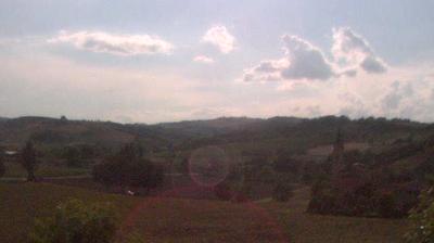 immagine della webcam nei dintorni di Castel d'Aiano: webcam Castello di Serravalle