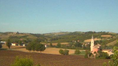 immagine della webcam nei dintorni di Sant'Agata Bolognese: webcam Castello di Serravalle