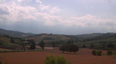 immagine della webcam nei dintorni di Sant'Agata Bolognese: webcam Castello di Serravalle