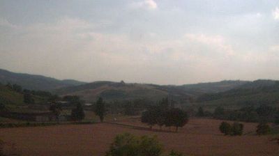 immagine della webcam nei dintorni di Pavullo nel Frignano: webcam Castello di Serravalle