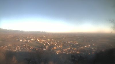 immagine della webcam nei dintorni di Paesana: webcam Cavour
