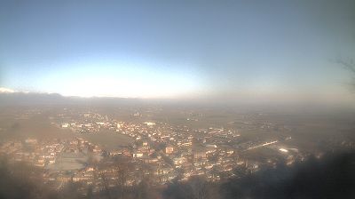 immagine della webcam nei dintorni di Pian Mune': webcam Cavour