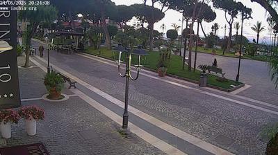 immagine della webcam nei dintorni di Isola di Vivara: webcam Casamicciola Terme